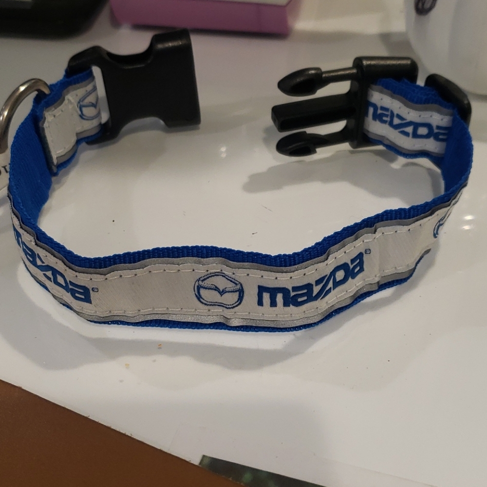NWT Mazda small/medium dog collar
